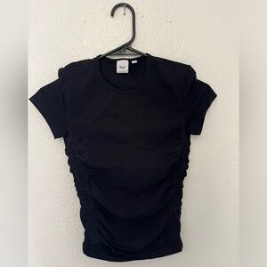 Aritzia scrunch top